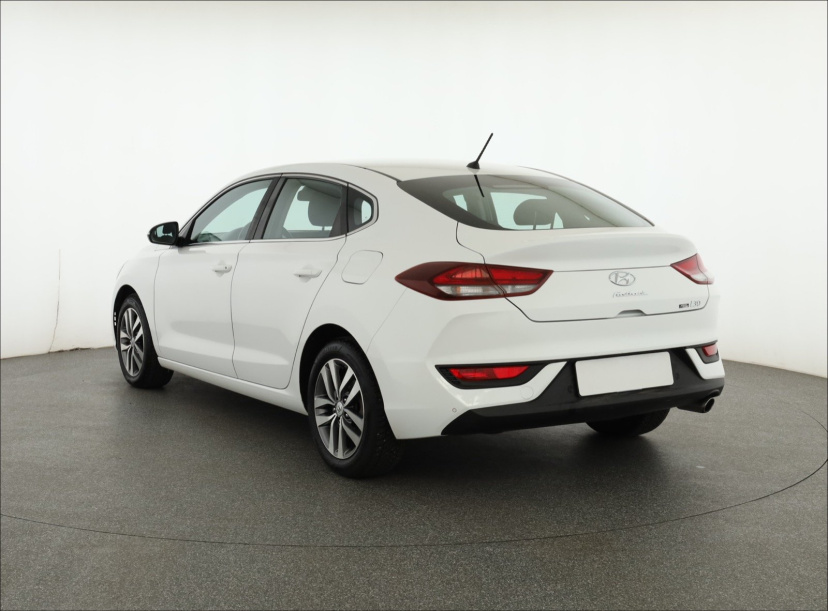 Hyundai i30 Fastback, 2018