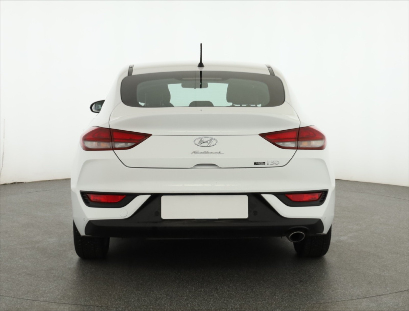 Hyundai i30 Fastback, 2018