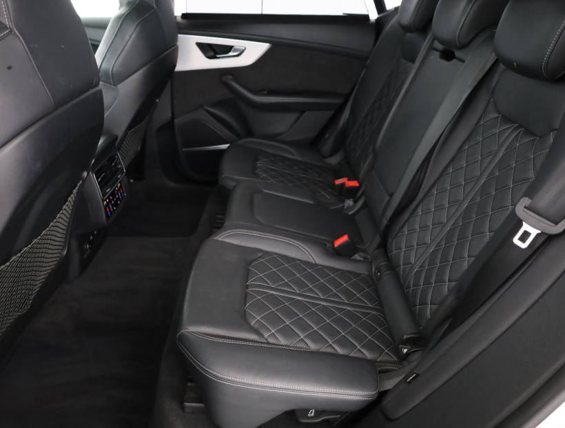 Audi Q8, 2021