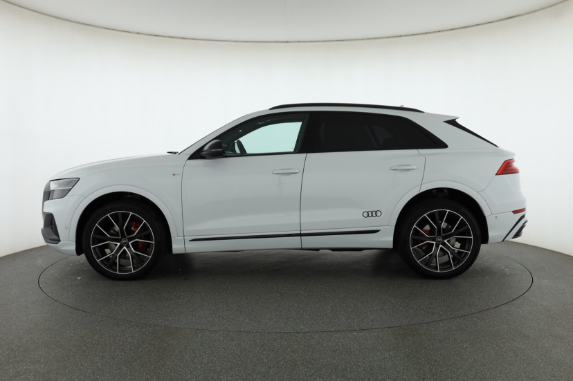 Audi Q8, 2021