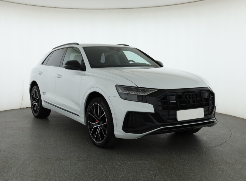 Audi Q8, 2021