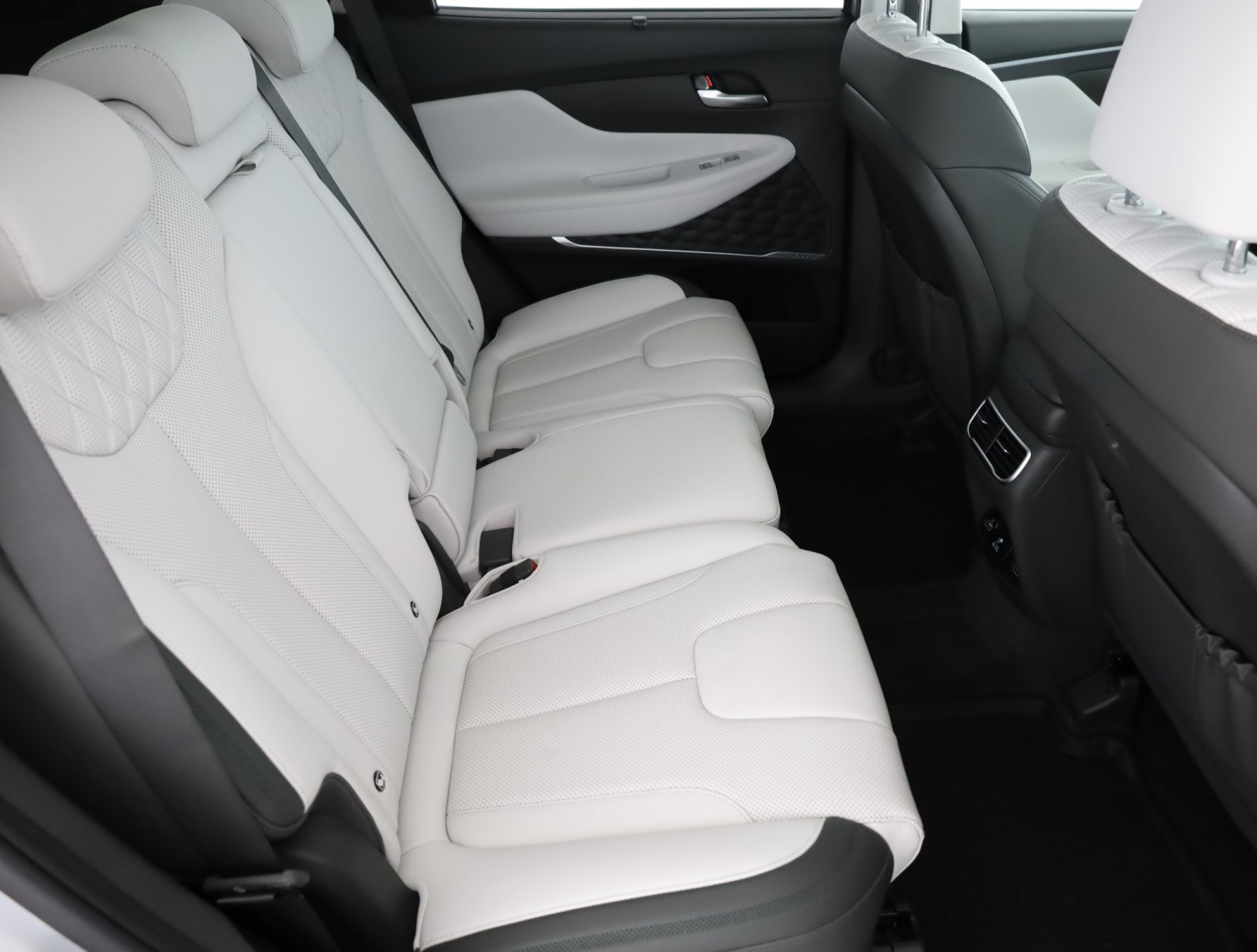Hyundai Santa Fe - 2021