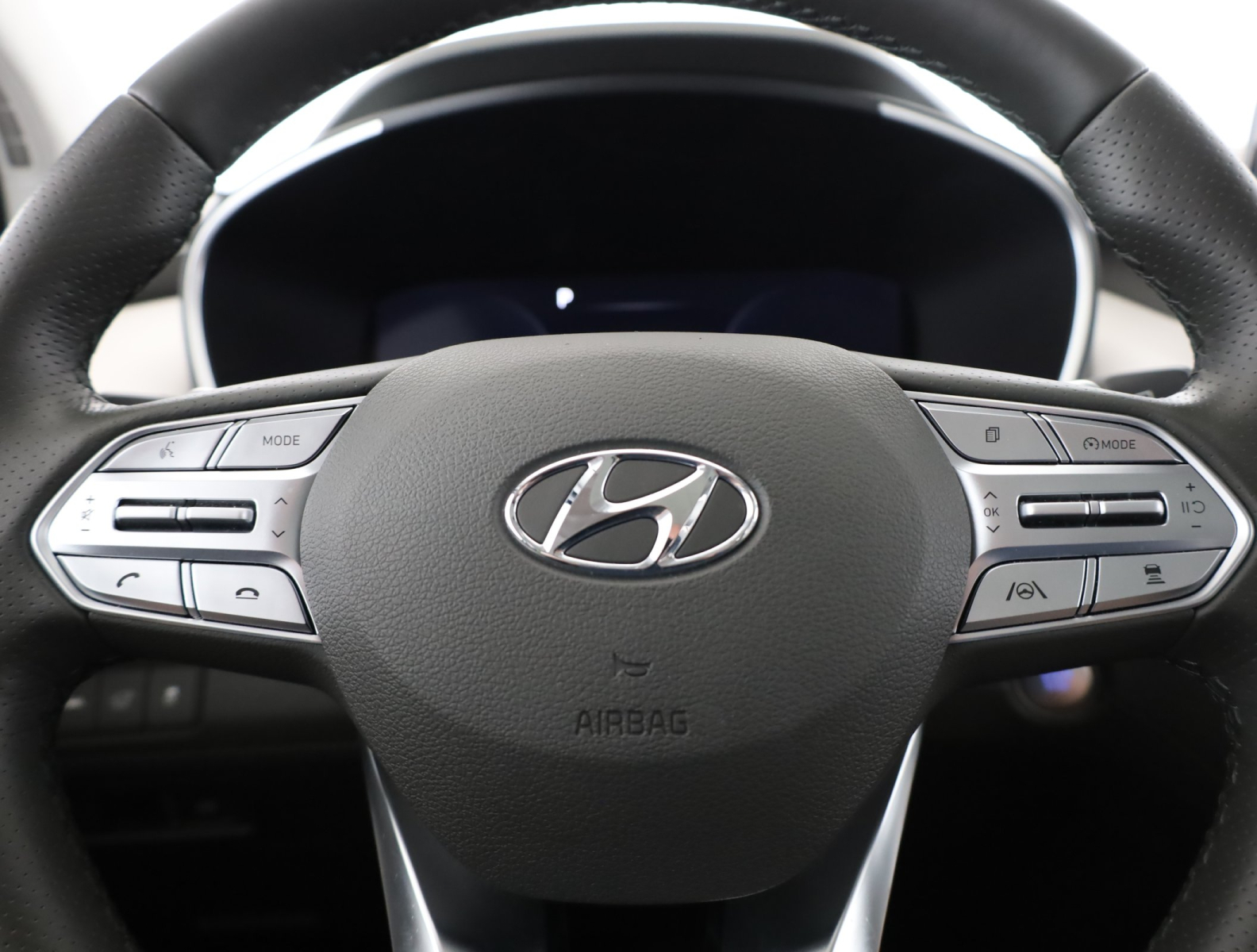 Hyundai Santa Fe - 2021