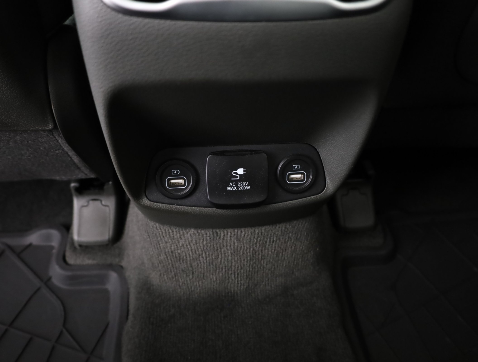 Hyundai Santa Fe - 2021