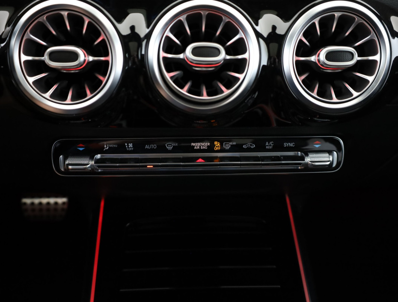 Mercedes-Benz B, 2020