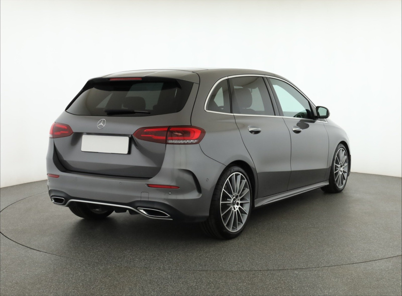 Mercedes-Benz B, 2020