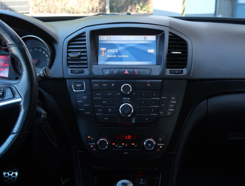 Opel Insignia, 2012