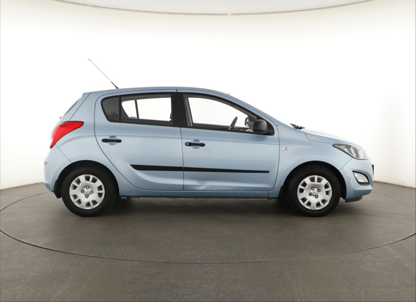 Hyundai i20, 2013