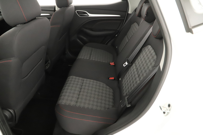 MG ZS SUV, 2024