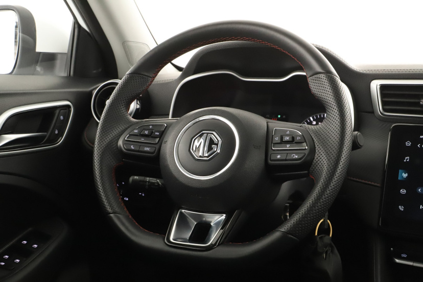 MG ZS SUV, 2024
