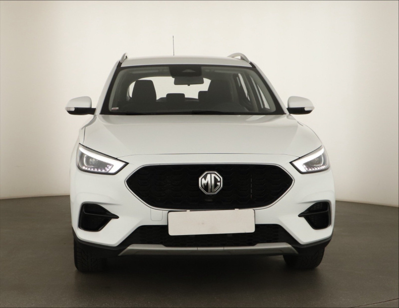 MG ZS SUV, 2024