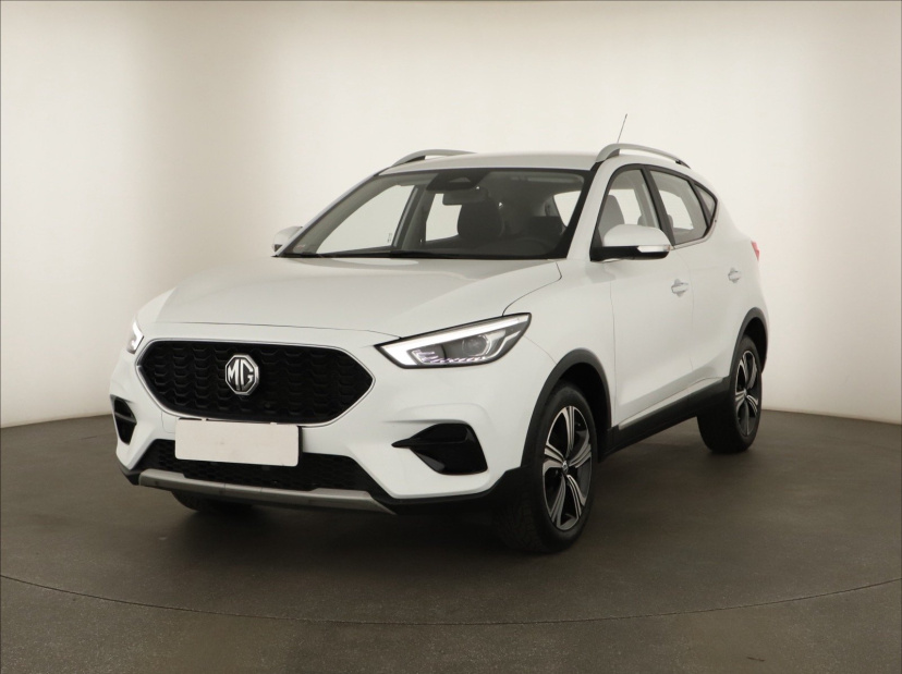 MG ZS SUV, 2024