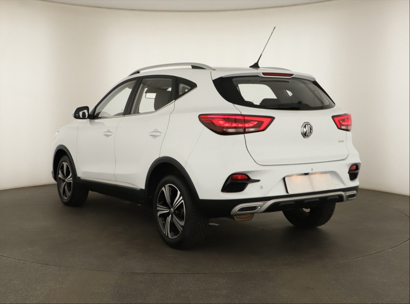 MG ZS SUV, 2024