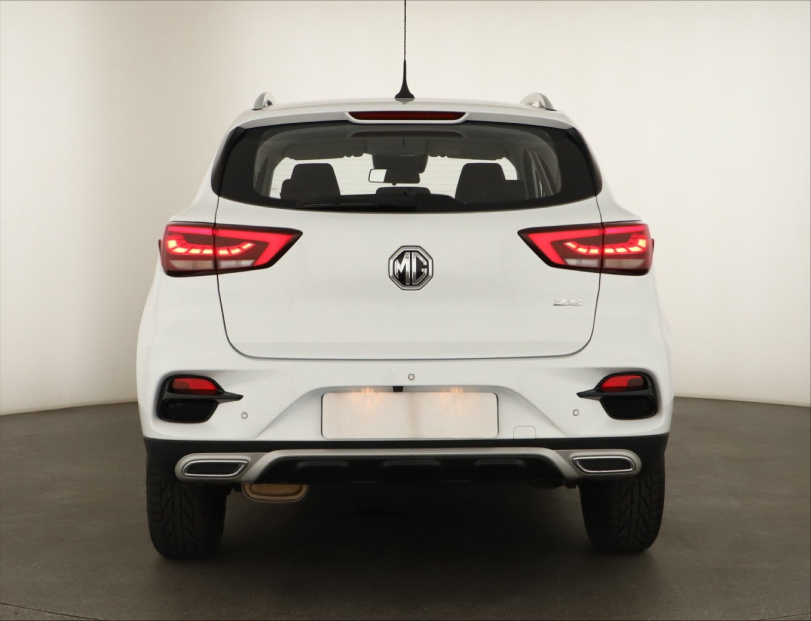 MG ZS SUV, 2024