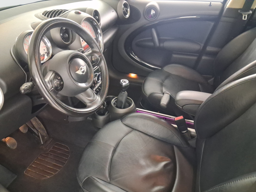 MINI Countryman, 2012