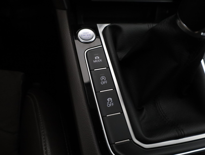 Volkswagen Passat, 2015
