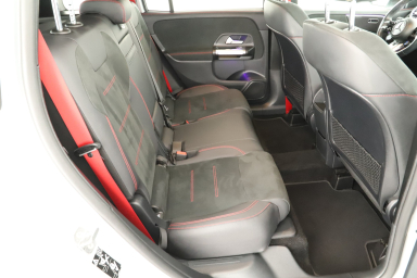 Mercedes-Benz GLB - 2024