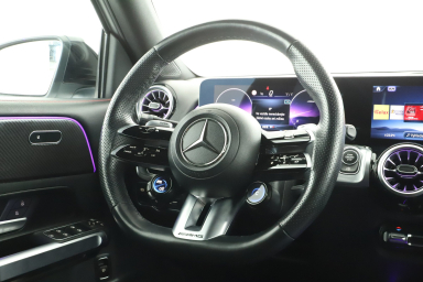 Mercedes-Benz GLB - 2024