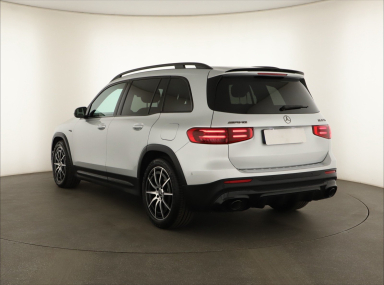 Mercedes-Benz GLB - 2024