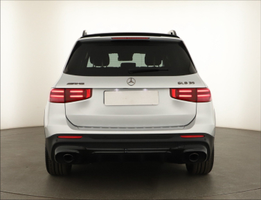 Mercedes-Benz GLB - 2024