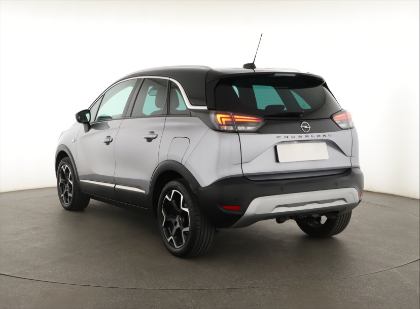 Opel Crossland, 2021