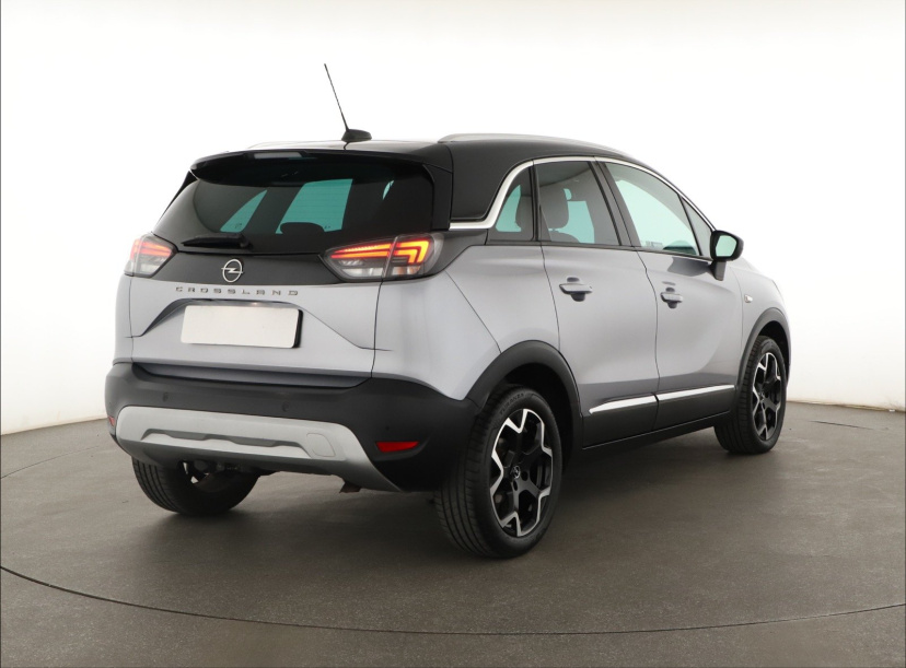 Opel Crossland, 2021