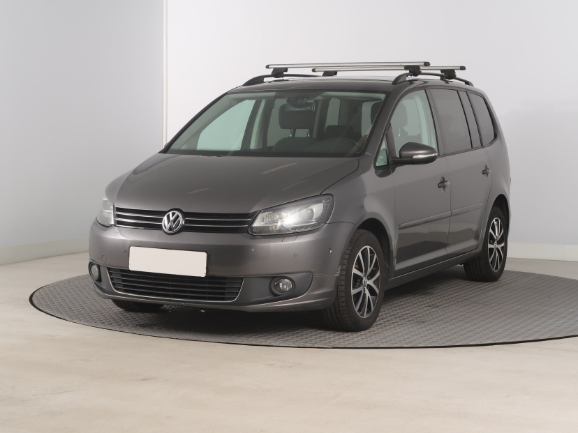 Volkswagen Touran, 2013