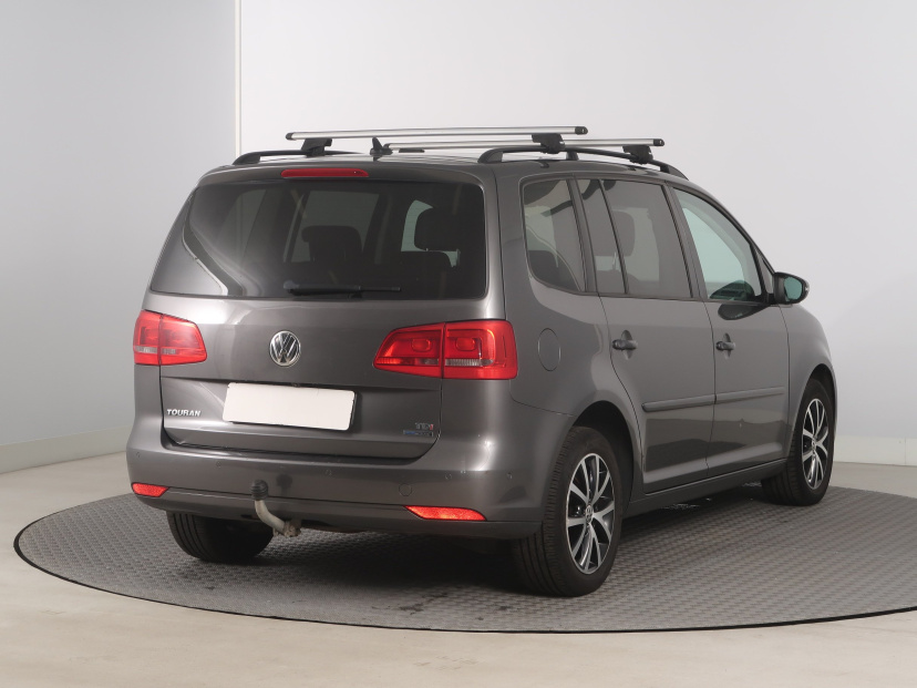 Volkswagen Touran, 2013