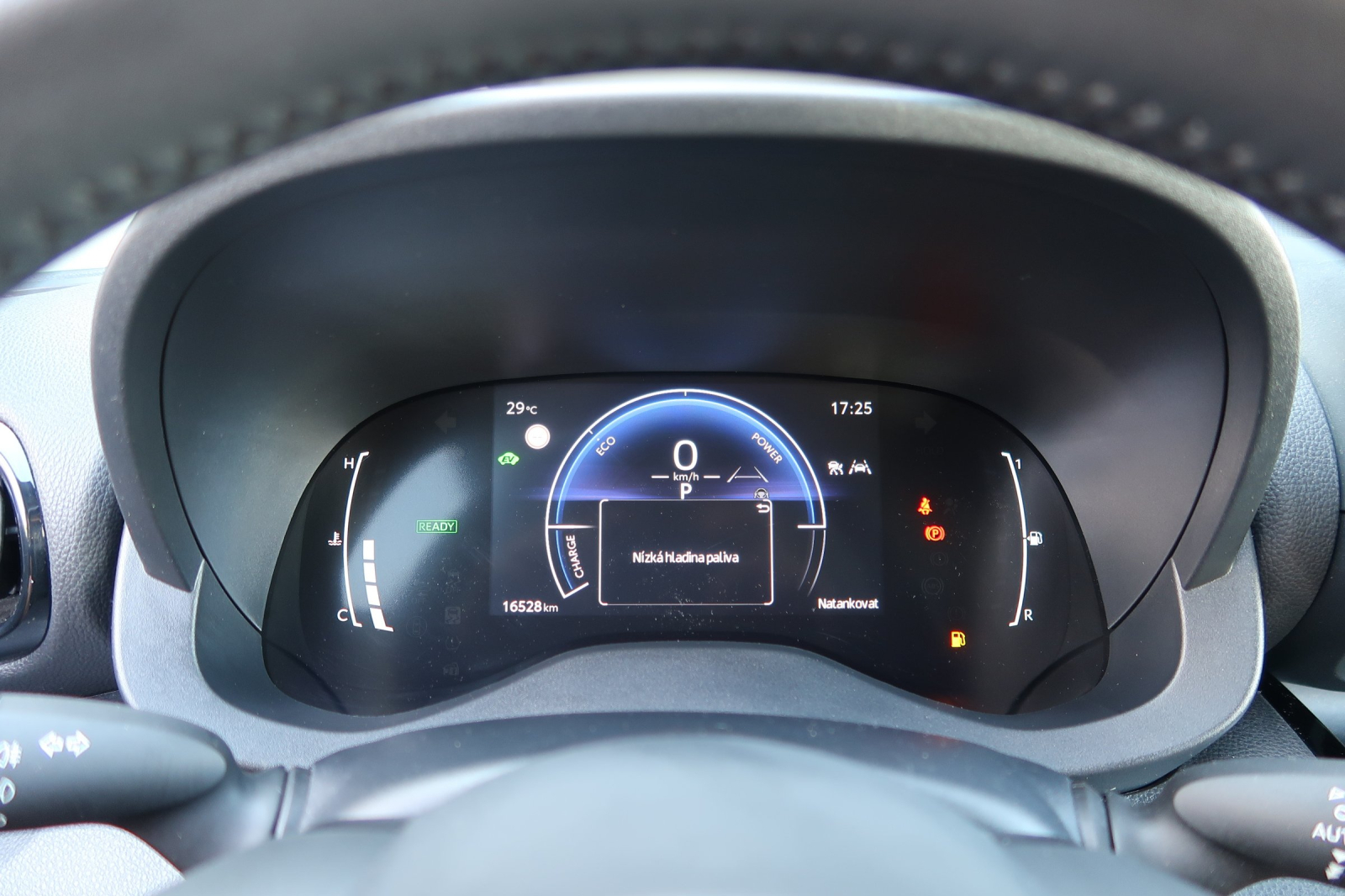Toyota Yaris Cross - 2025