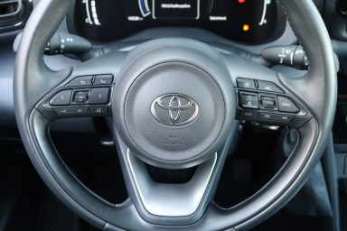 Toyota Yaris Cross - 2025
