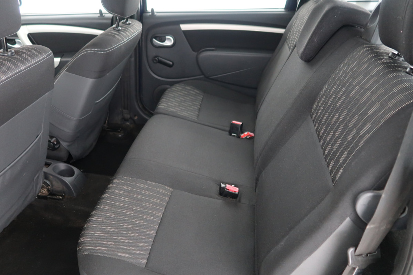 Dacia Logan, 2012
