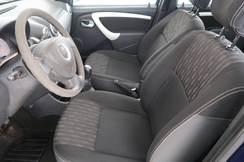 Dacia Logan, 2012