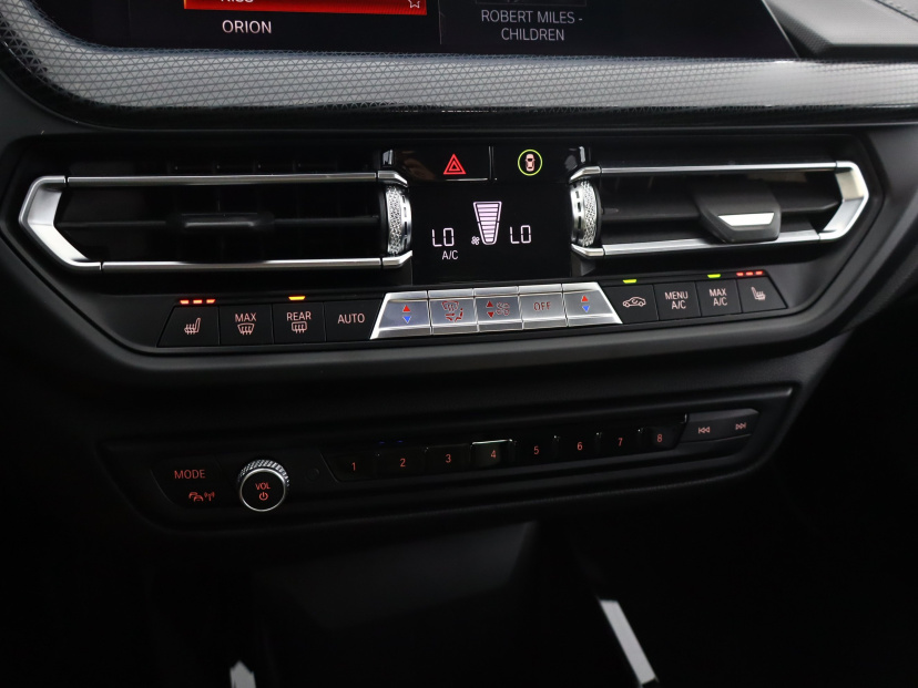 BMW 1, 2019