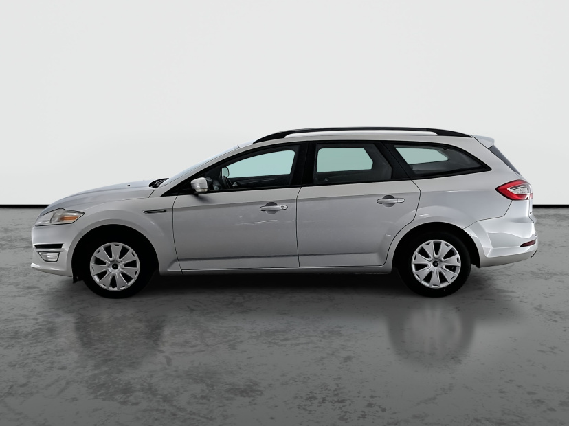 Ford Mondeo, 2011