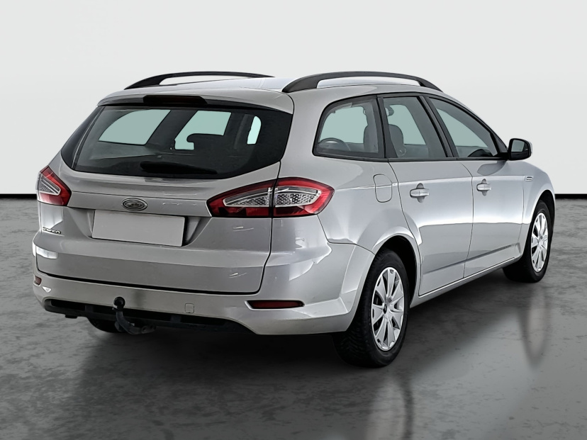 Ford Mondeo, 2011