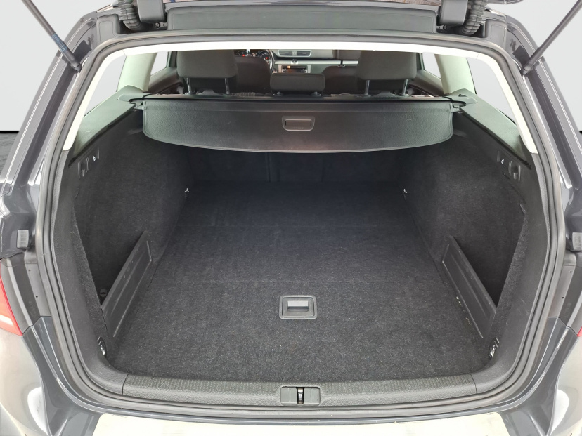 Volkswagen Passat, 2013