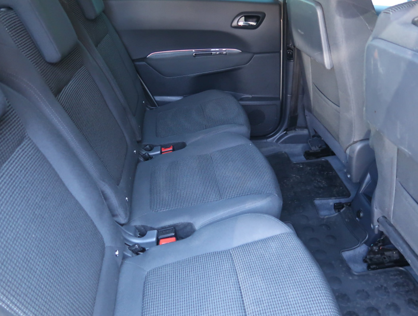Peugeot 5008, 2014