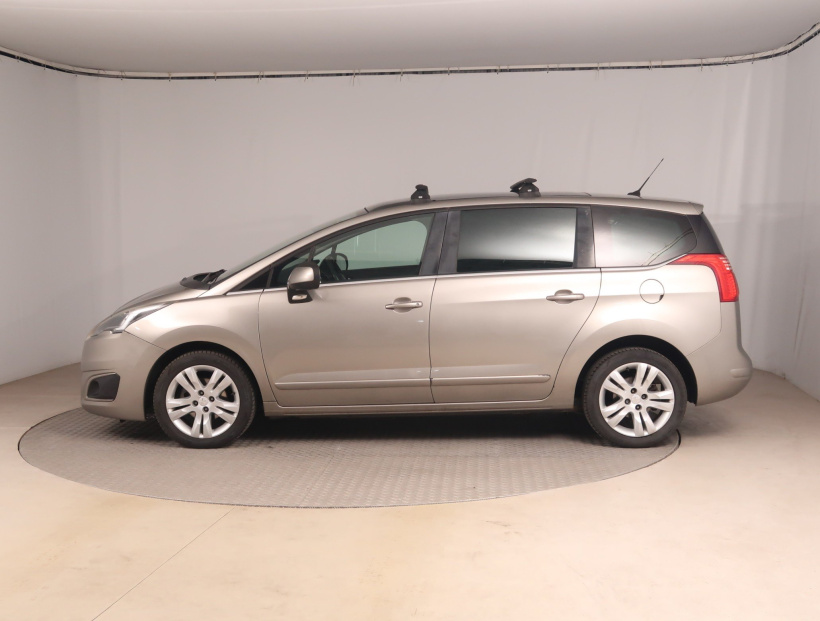 Peugeot 5008, 2014