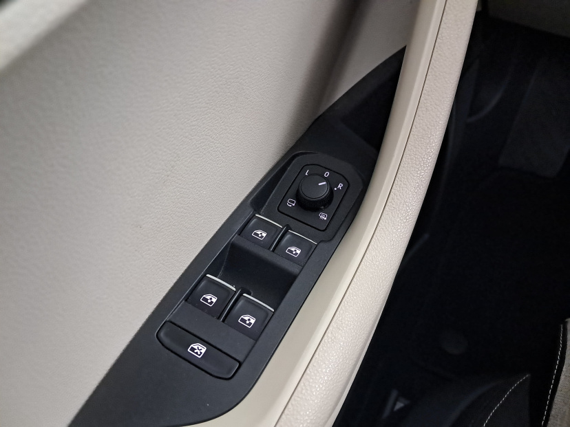 Škoda Karoq, 2019