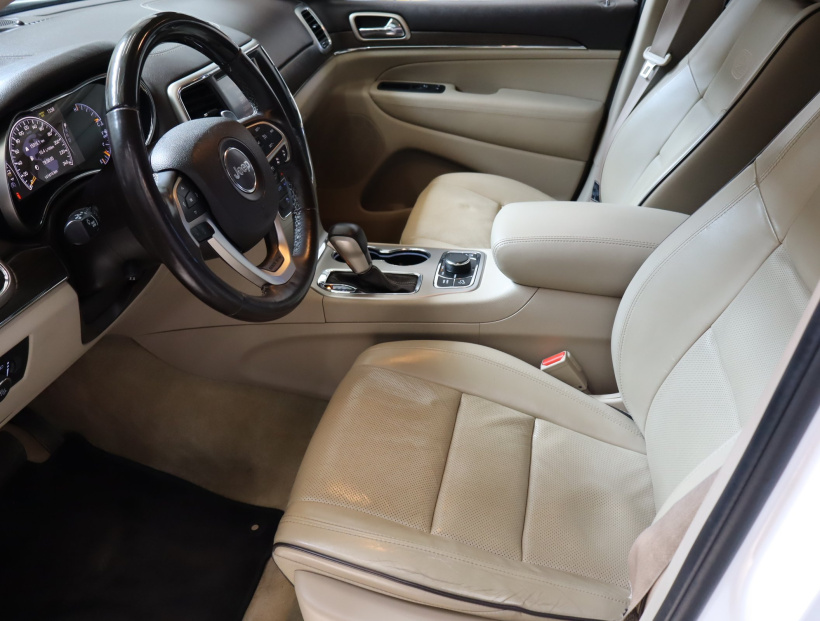 Jeep Grand Cherokee, 2016