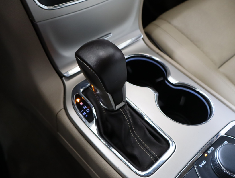 Jeep Grand Cherokee, 2016