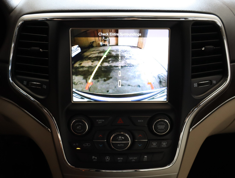Jeep Grand Cherokee, 2016