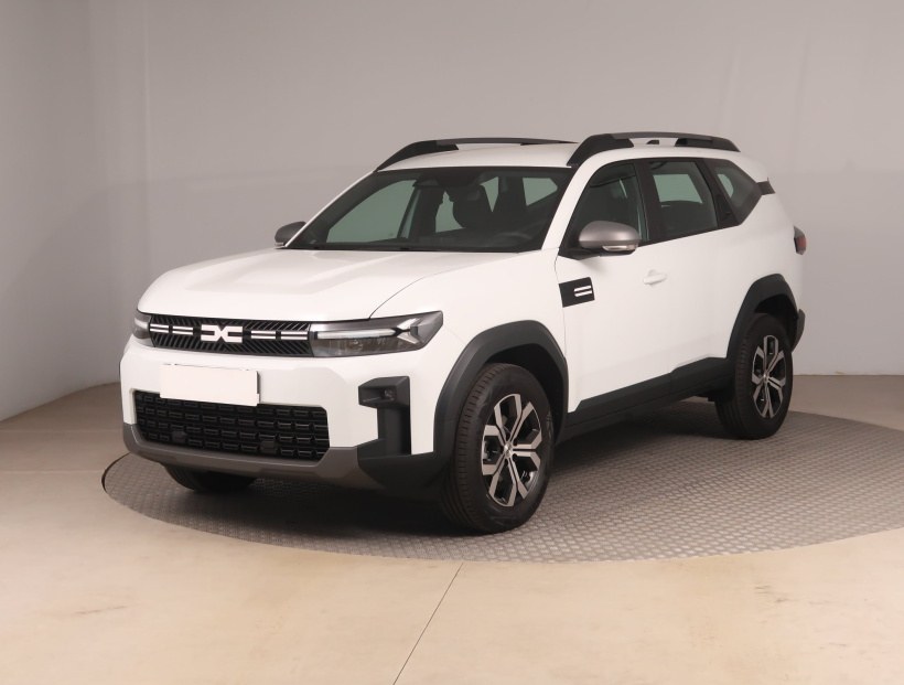 Dacia Bigster, 2025