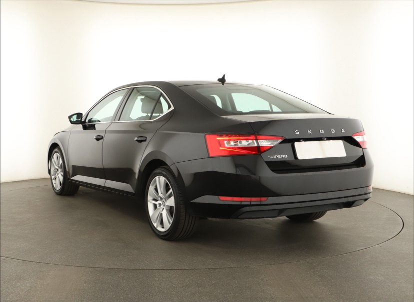 Škoda Superb, 2020