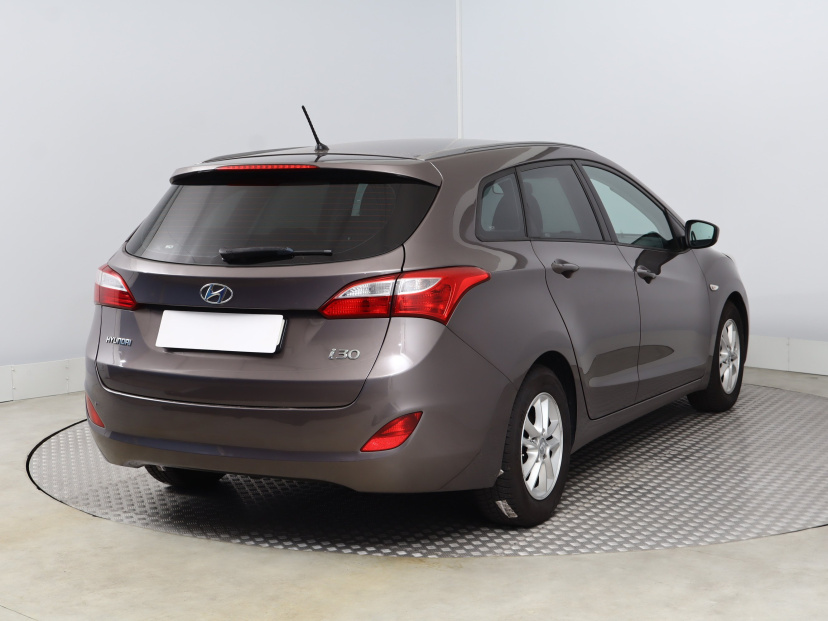 Hyundai i30, 2015
