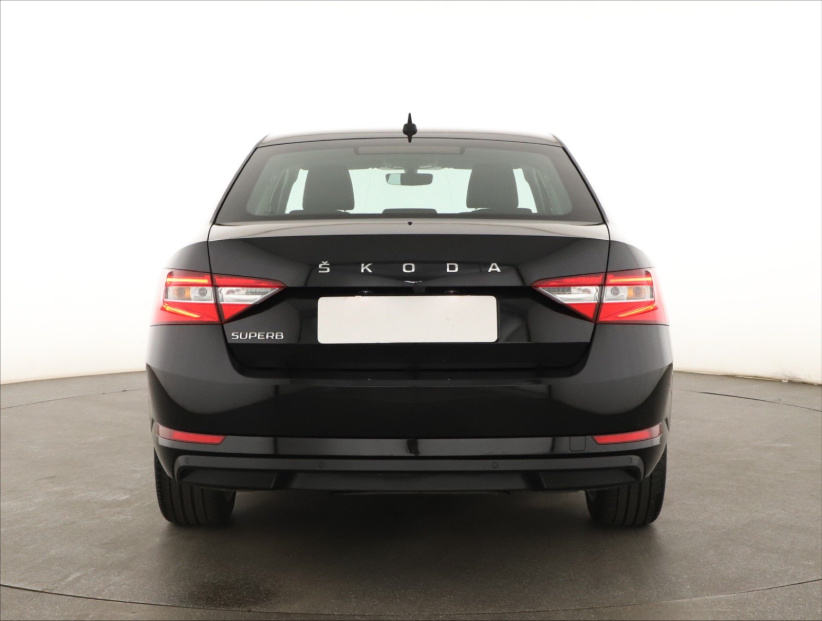 Škoda Superb, 2020