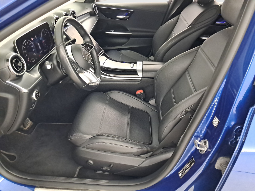 Mercedes-Benz C, 2022
