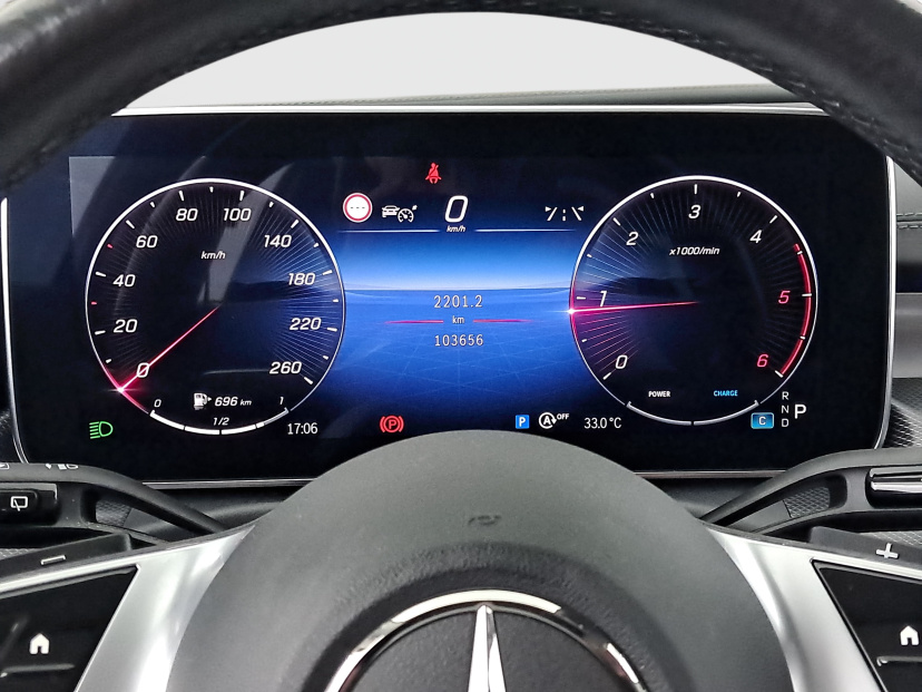 Mercedes-Benz C, 2022