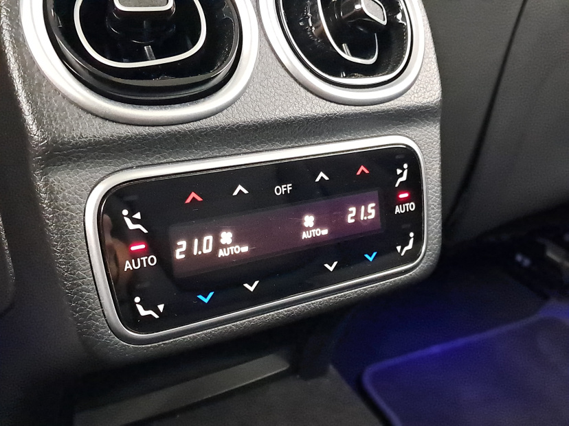 Mercedes-Benz C, 2022