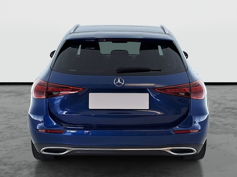 Mercedes-Benz C, 2022